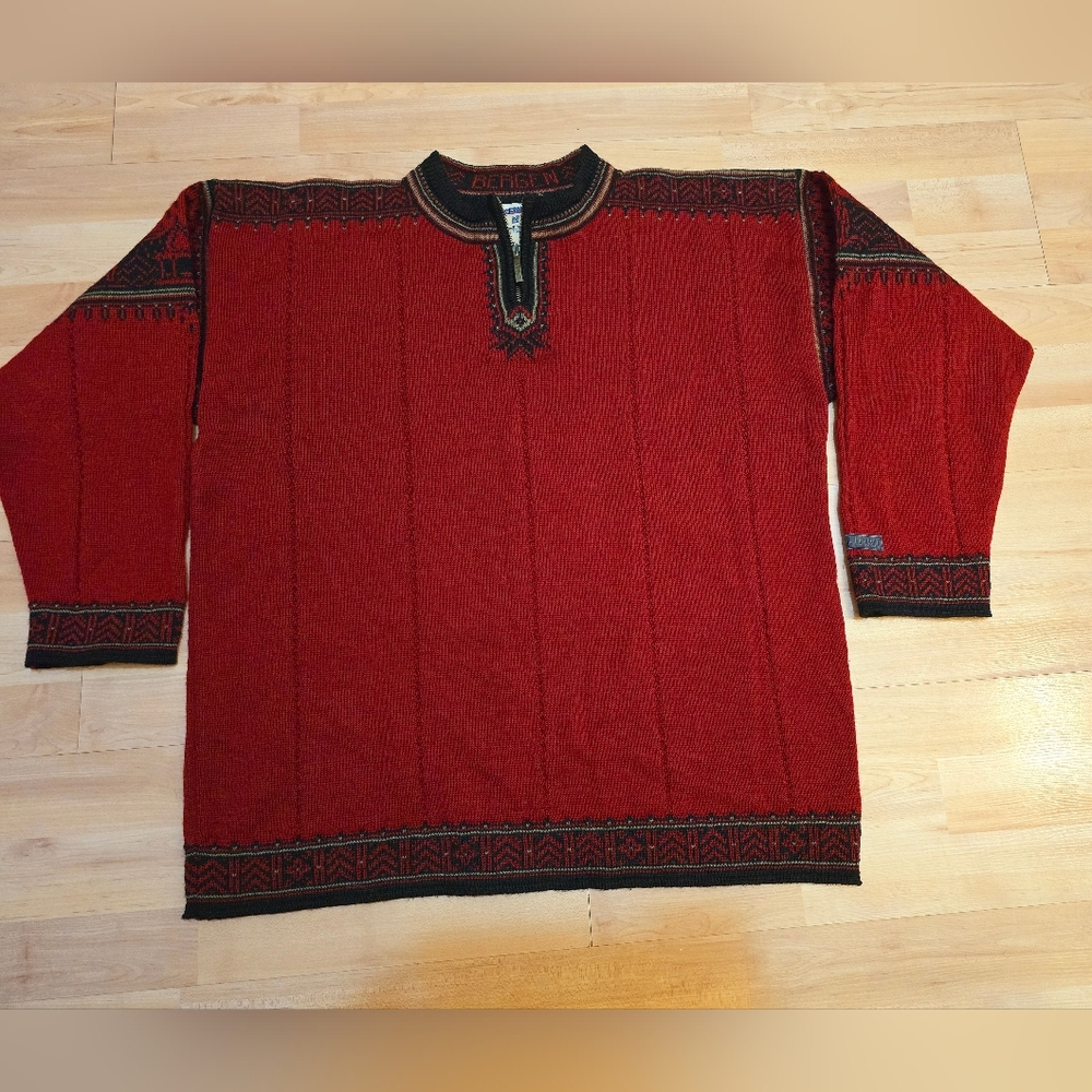 Dale of Norway Vintage 100% Pure New  Wool Red Sweater Size L Women M Men